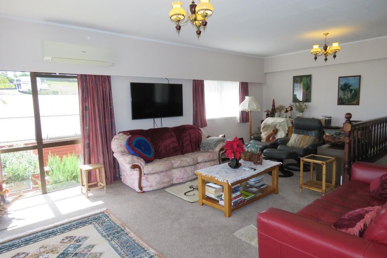 Photo of property in 29 Stratford Drive, Cable Bay, 0420