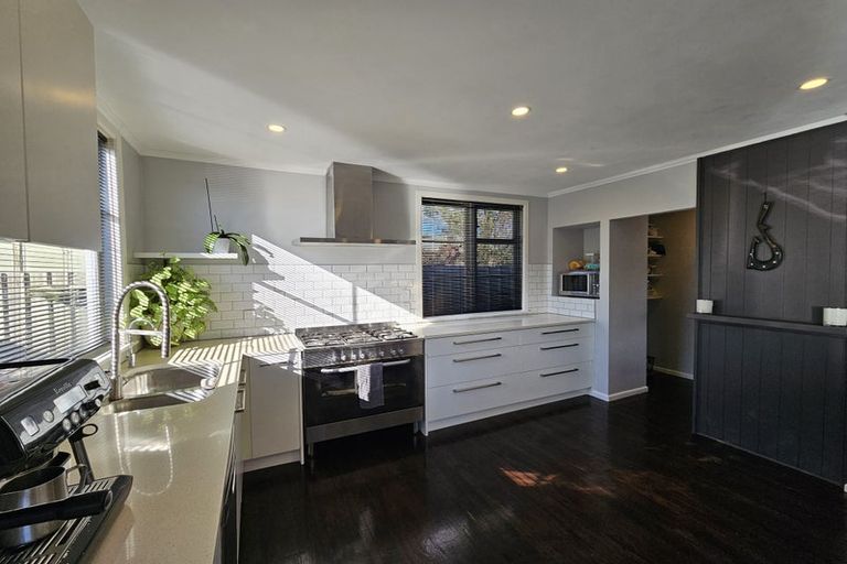 Photo of property in 34 Seddon Street, Wallaceville, Upper Hutt, 5018