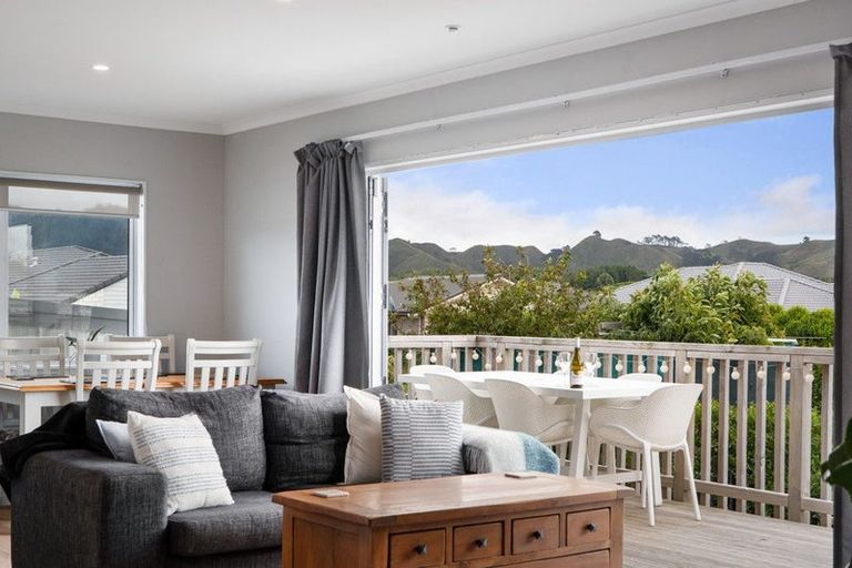 Photo of property in 6 Reel Road, Athenree, Waihi Beach, 3611