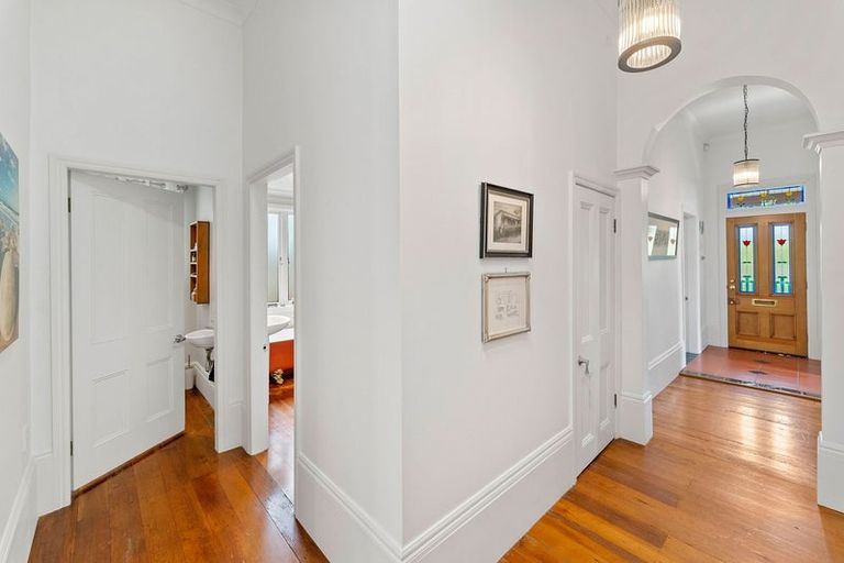 Photo of property in 275 Rutherford Street, Nelson South, Nelson, 7010