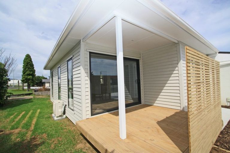 Photo of property in 62 Crownhill Street, Spotswood, New Plymouth, 4310