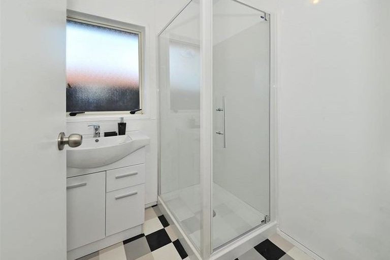 Photo of property in 24 Landette Road, Manurewa, Auckland, 2102