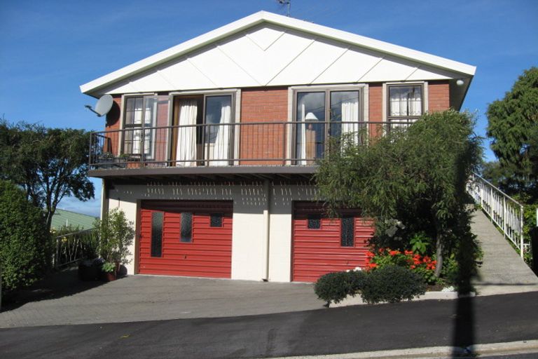 Photo of property in 1 Skibo Street, Kew, Dunedin, 9012