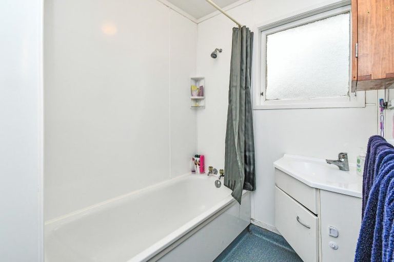 Photo of property in 31 Takanini Road, Takanini, 2112