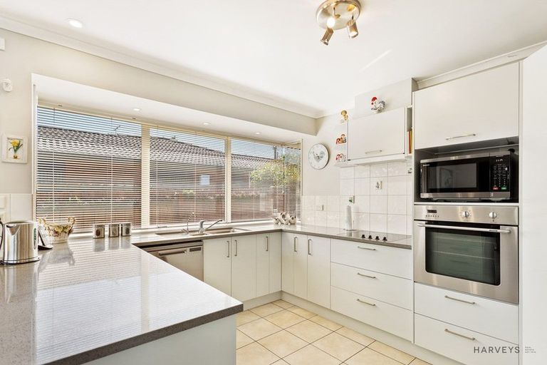 Photo of property in 185 Sturges Road, Henderson, Auckland, 0612