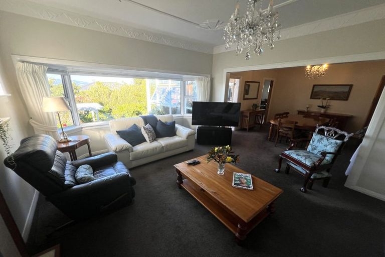 Photo of property in 8 Raumati Terrace, Khandallah, Wellington, 6035