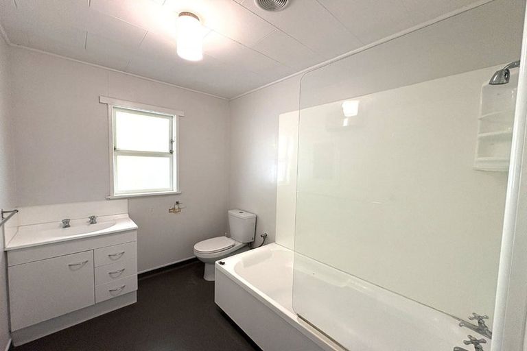 Photo of property in 3/123 Te Mata Road, Havelock North, 4130