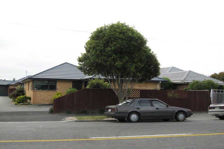 Photo of property in 1/5 Cutts Road, Russley, Christchurch, 8042