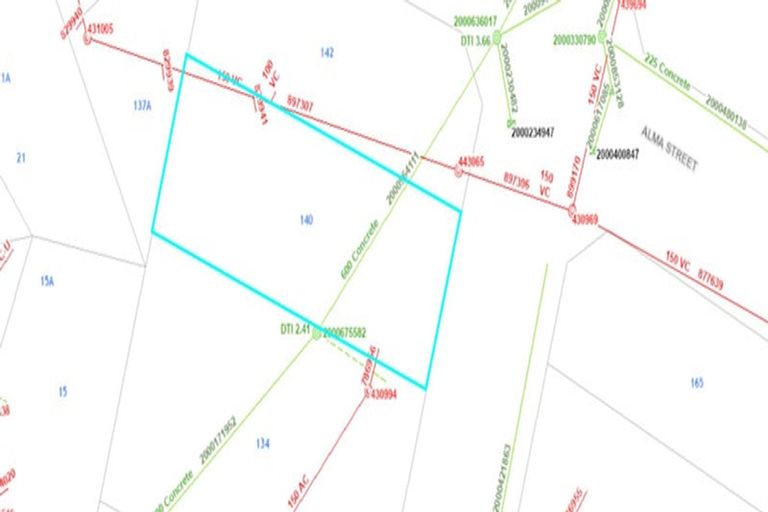 Photo of property in 140 Edmonton Road, Te Atatu South, Auckland, 0610