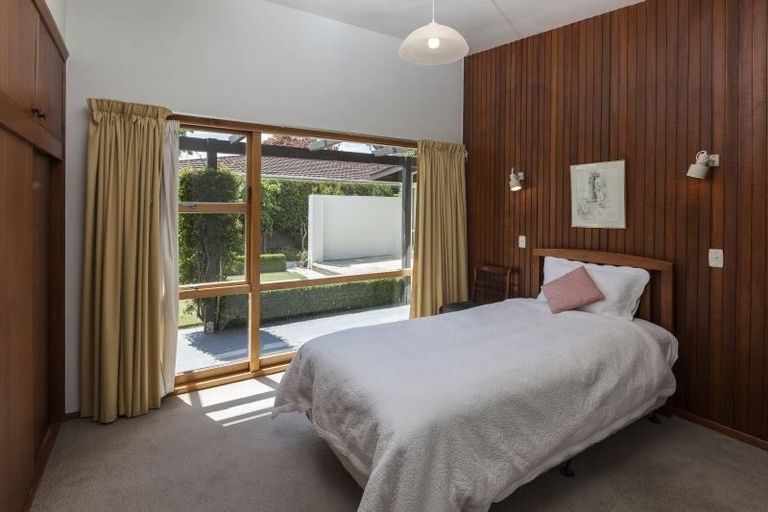 Photo of property in 4 Saint Winifreds Place, Bryndwr, Christchurch, 8052