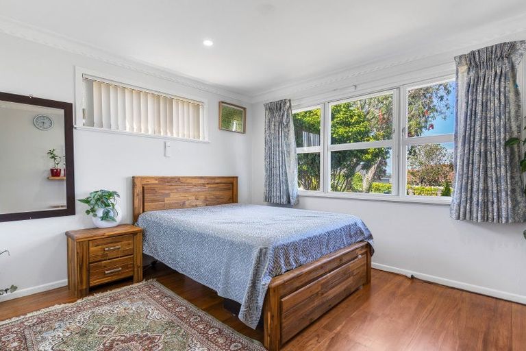 Photo of property in 65 Ridge Road, Howick, Auckland, 2014