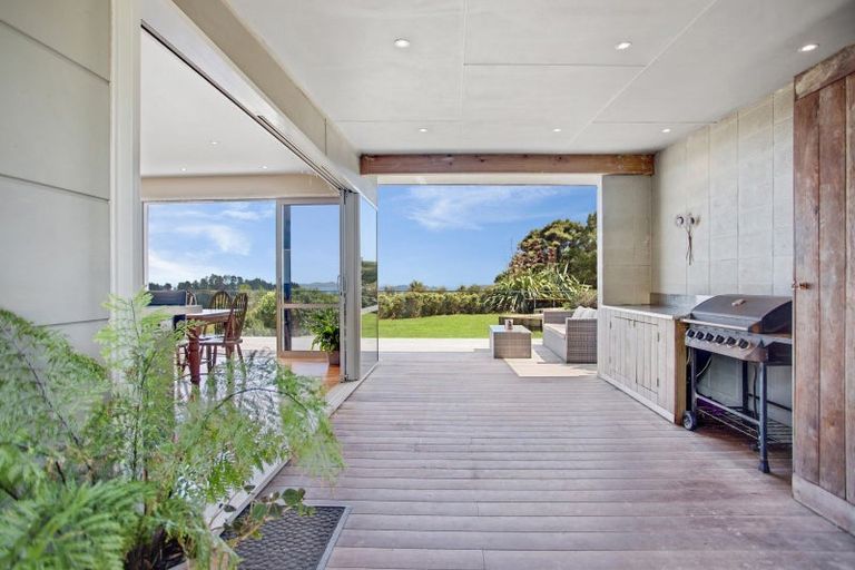 Photo of property in 34b Otamarua Road, Russell, 0272