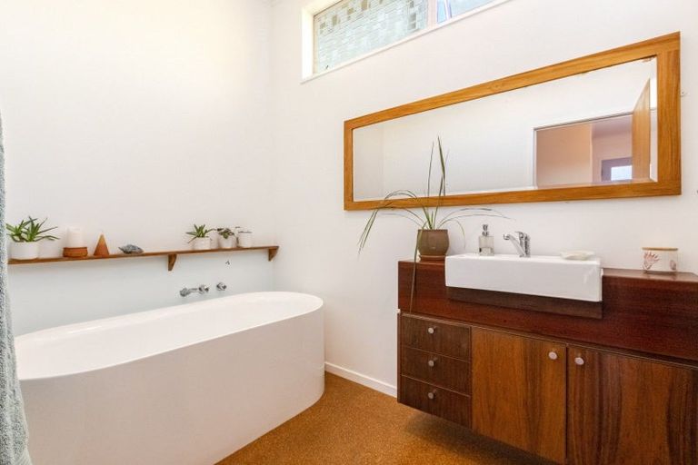 Photo of property in 29 Goldsmith Road, Hospital Hill, Napier, 4110