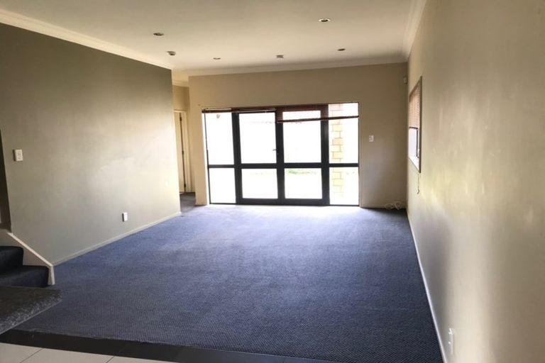 Photo of property in 406a East Tamaki Road, East Tamaki, Auckland, 2013