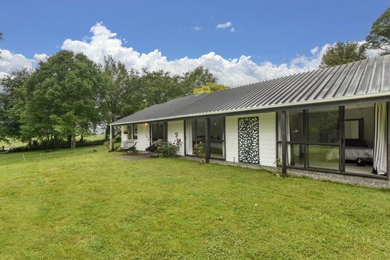 Photo of property in 21a Hamilton Road, Lake Rotoma, Rotorua, 3074