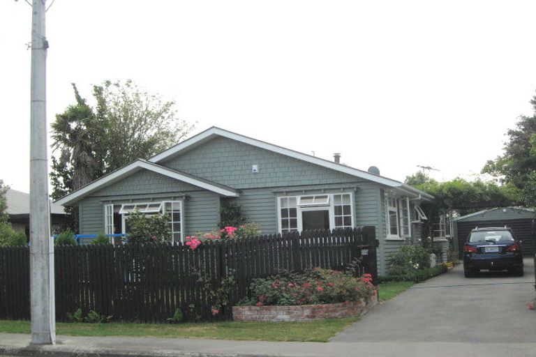 Photo of property in 175 Weston Road, St Albans, Christchurch, 8052