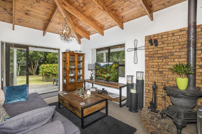 Photo of property in 15 Green Lane, Pukekohe, 2120