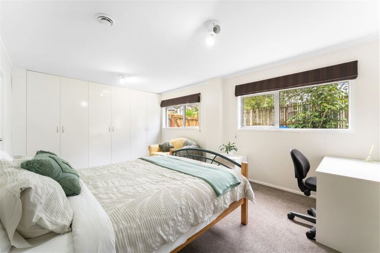 Photo of property in 79 John Downs Drive, Browns Bay, Auckland, 0630