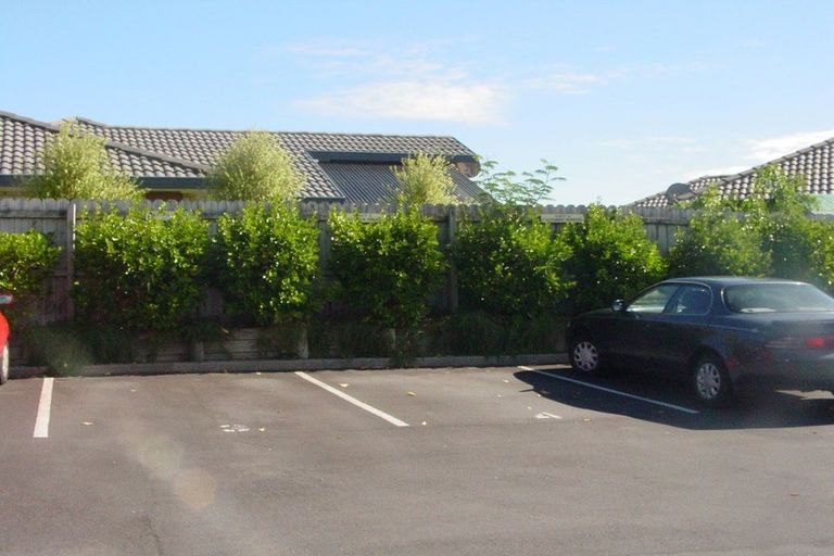 Photo of property in 5/548 Chapel Road, East Tamaki, Auckland, 2016