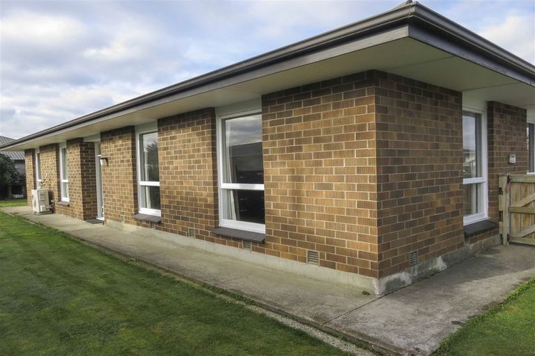 Photo of property in 44 Kildare Court, Waikiwi, Invercargill, 9810