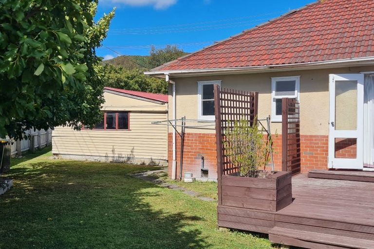 Photo of property in 133 Waiwhetu Road, Waterloo, Lower Hutt, 5011