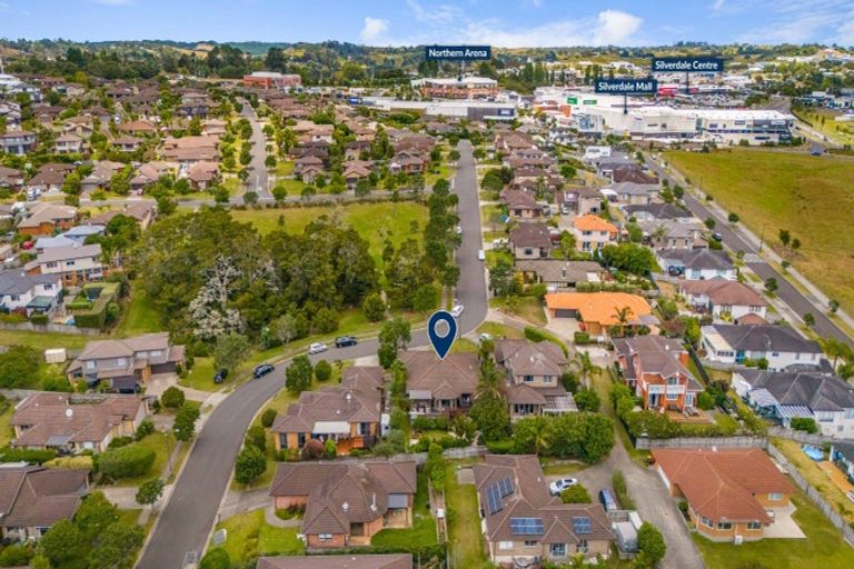 Photo of property in 10 Anchorite Way, Red Beach, 0932