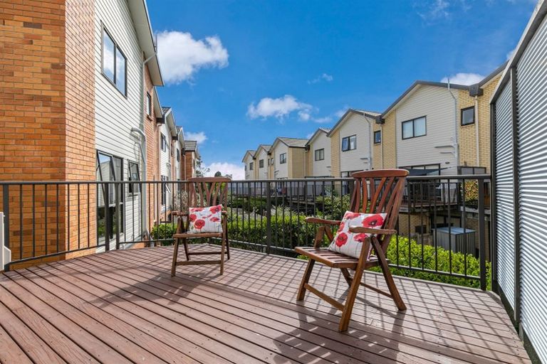 Photo of property in St Claire Village, 221/172 Mcleod Road, Te Atatu South, Auckland, 0610