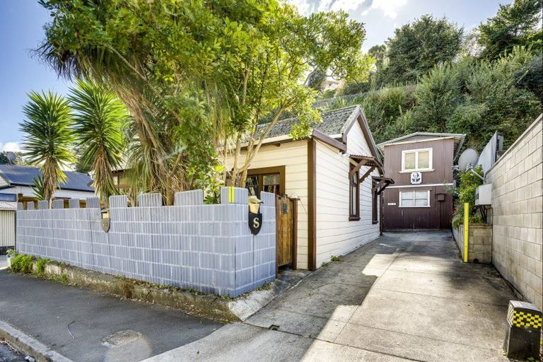 Photo of property in 93 Shakespeare Road, Bluff Hill, Napier, 4110