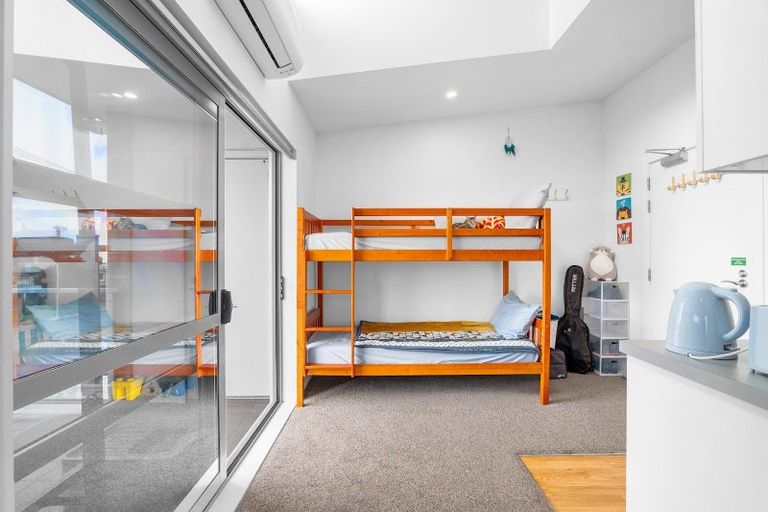 Photo of property in A9/101 Caledonian Road, St Albans, Christchurch, 8014