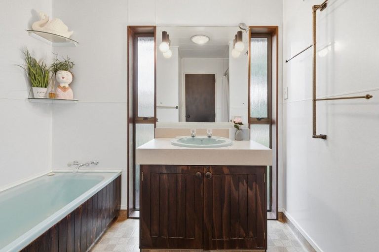 Photo of property in 54 Loburn Whiterock Road, Loburn, Rangiora, 7472