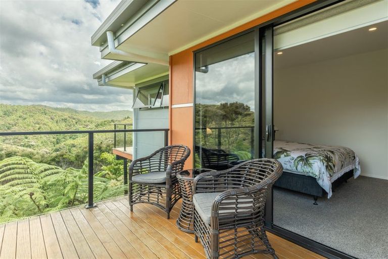 Photo of property in 33 Hihitahi Rise, Paihia, 0200