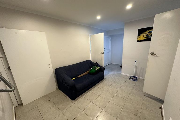 Photo of property in 7 Cheshire Street, Cannons Creek, Porirua, 5024