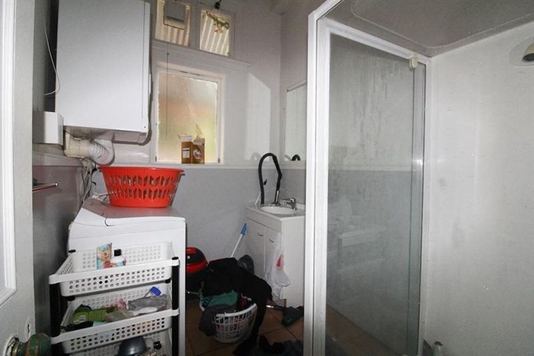 Photo of property in 4 Mackenzie Street, North Dunedin, Dunedin, 9016