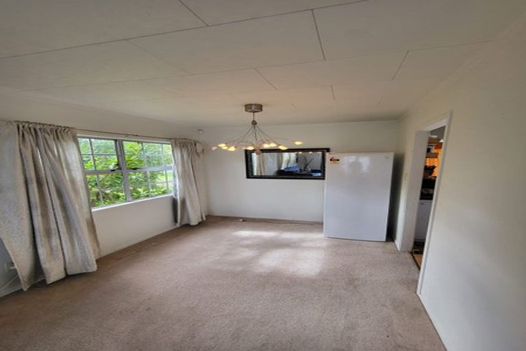 Photo of property in 7 Palmetto Place, Goodwood Heights, Auckland, 2105
