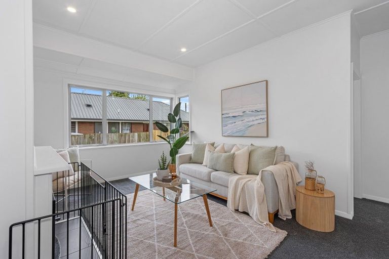 Photo of property in 16 Garvins Road, Hornby, Christchurch, 8042