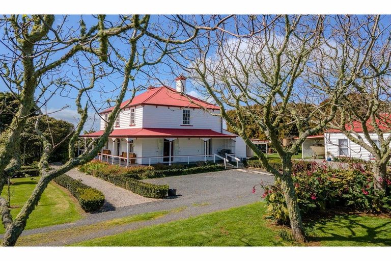 Photo of property in 374 Te Ahu Ahu Road, Waimate North, Kaikohe, 0472