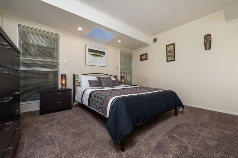 Photo of property in 36a Orchard Road, Waiake, Auckland, 0630