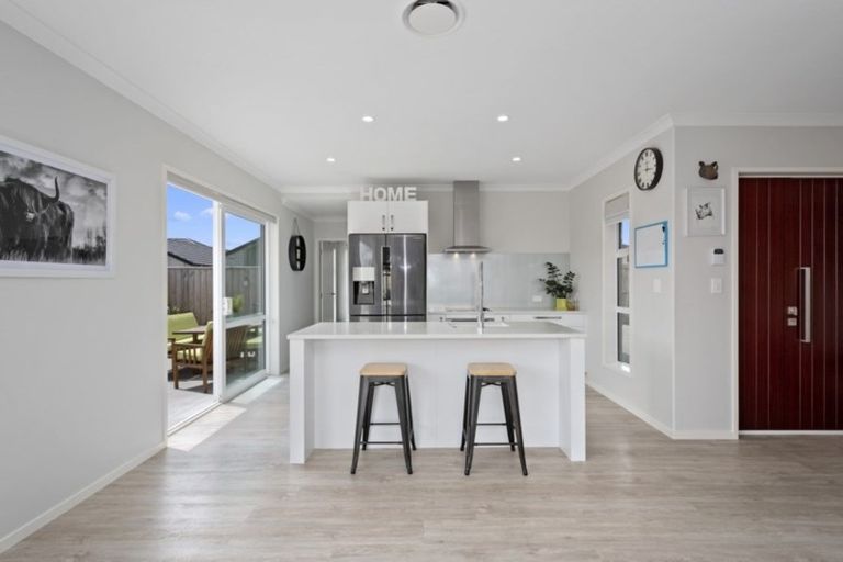 Photo of property in 4 Omapere Lane, Pyes Pa, Tauranga, 3112