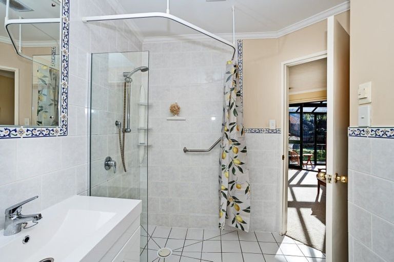 Photo of property in 23 Glenroy Park Drive, Waikiwi, Invercargill, 9810