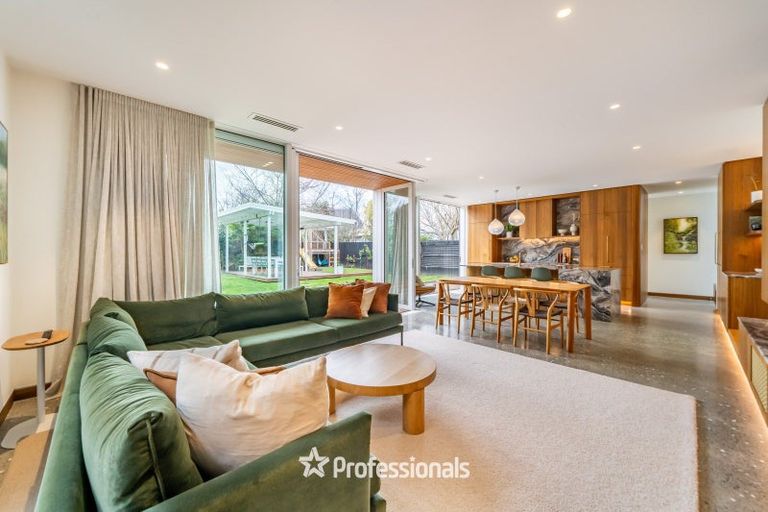 Photo of property in 32 Stellin Street, Boulcott, Lower Hutt, 5011