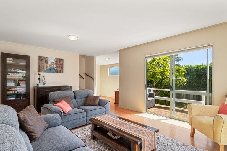 Photo of property in 12 Hereford Place, Waihi Beach, 3611