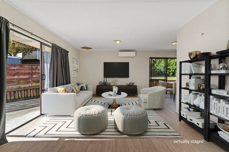 Photo of property in 12 Pokapu Place, Bethlehem, Tauranga, 3110