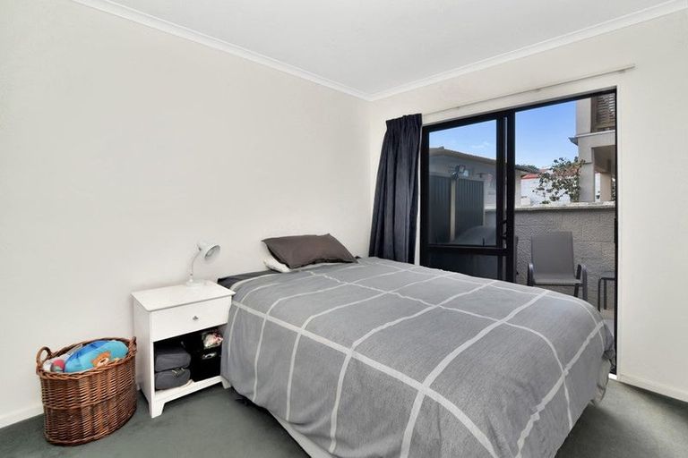 Photo of property in 8e Heath Street, Mount Maunganui, 3116