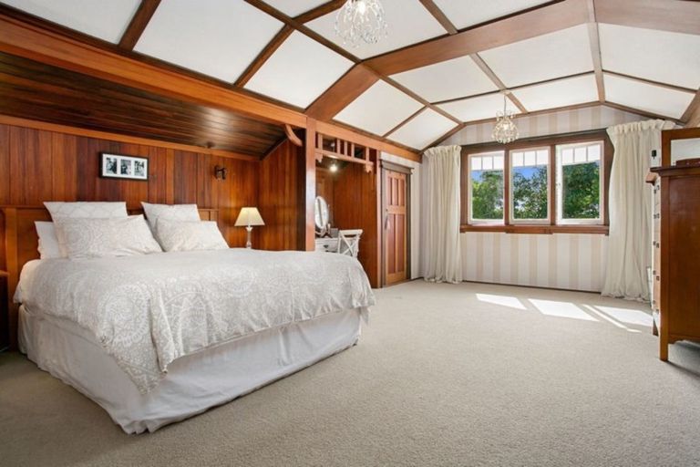 Photo of property in 85 Williams Street, Cambridge, 3434