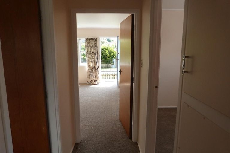 Photo of property in 1/29 Manuka Road, Bayview, Auckland, 0629