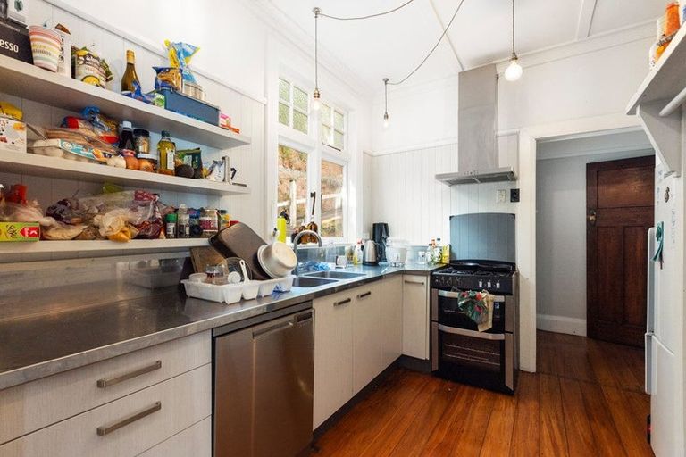 Photo of property in 64 Norway Street, Aro Valley, Wellington, 6012