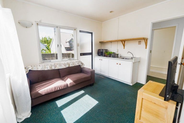 Photo of property in 6a Beresford Street, Russell, 0202