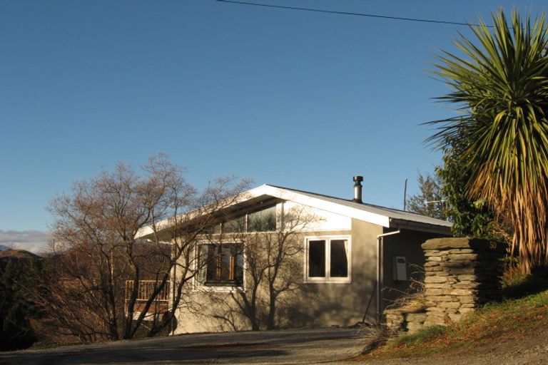 Photo of property in 50 Mcchesney Road, Arthurs Point, Queenstown, 9371