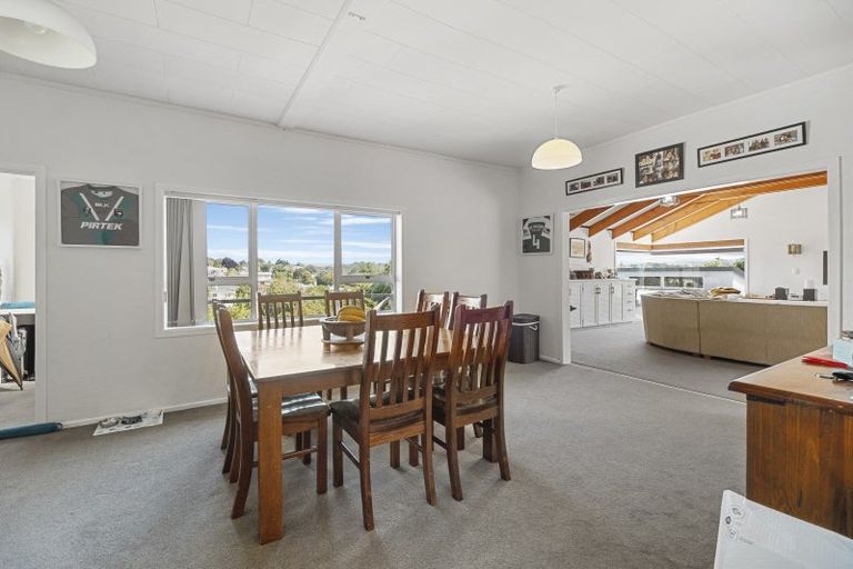 Photo of property in 15a Selwyn Street, Lower Vogeltown, New Plymouth, 4310