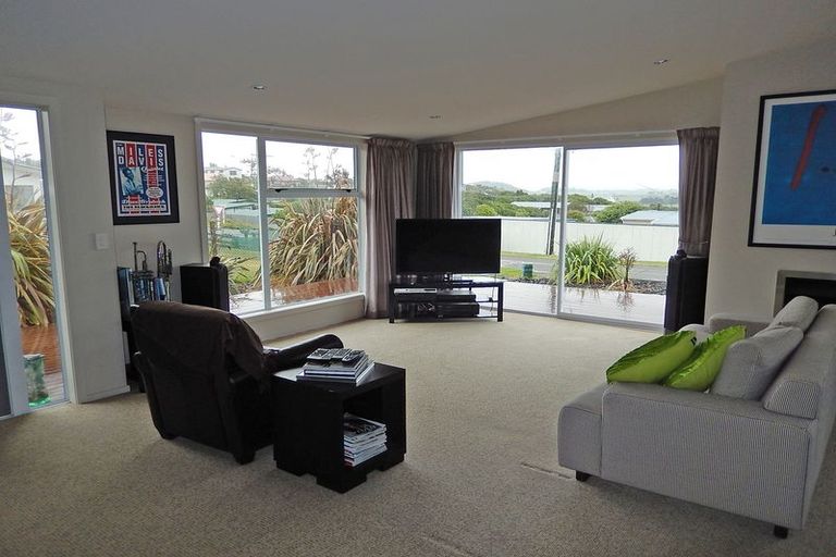 Photo of property in 7 Magdala Street, Kakanui, Oamaru, 9495